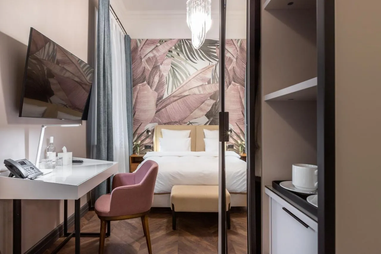 Zalkind Hotel Rooms & Kitchen Minsk 4*,